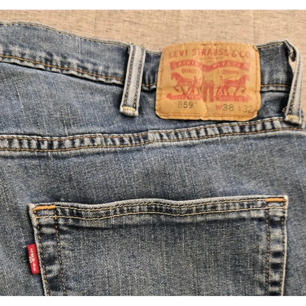 Men's Jeans Levi's 559 Denim Relaxed Straight Medium Wash Distressed 40